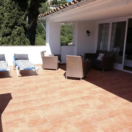 Kerstin Bruns-liebre 1 * Tossa de Mar